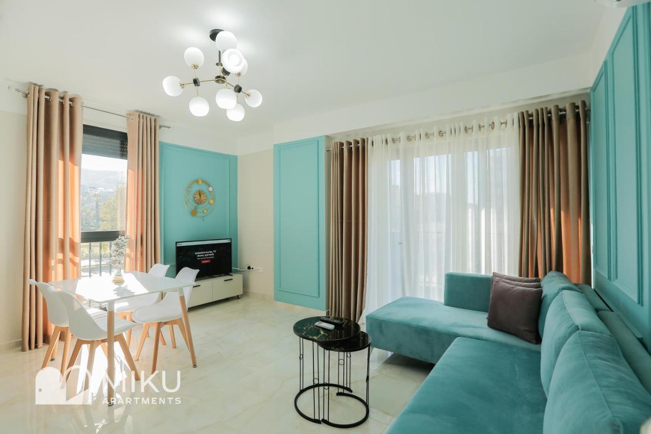 Miku Apartment - Bright 1 Bedroom Apartment At Olympic Residence Tirana Exteriör bild